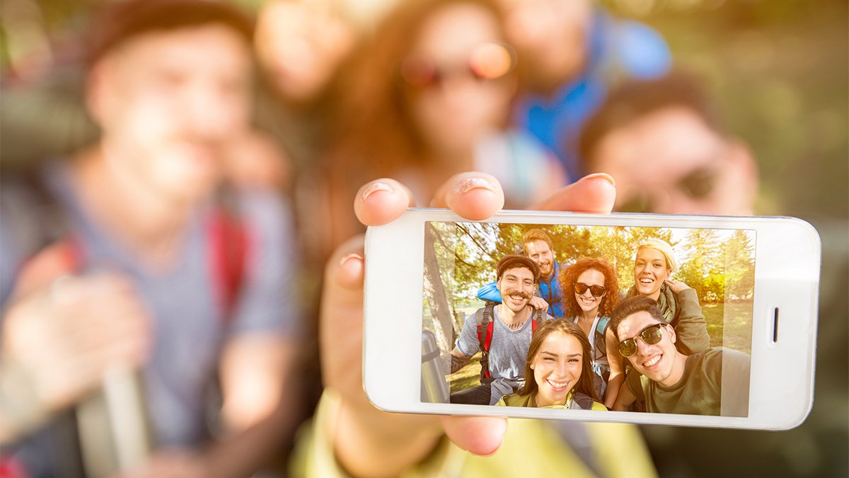 Selfie-ABC: Die skurrilsten Selbstportrait-Trends