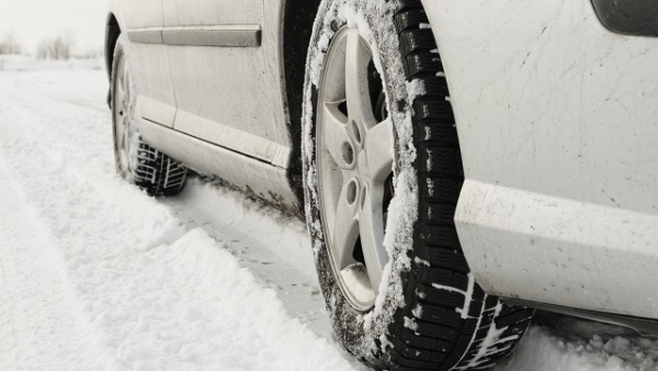 Winterreifen: Nicht alle Autofahrer halten sie für notwendig