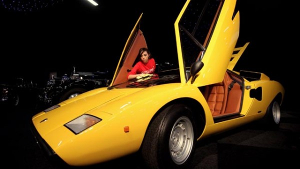 Luxuswagen der 70er Jahre: Porsche 928 und Lamborghini Countach