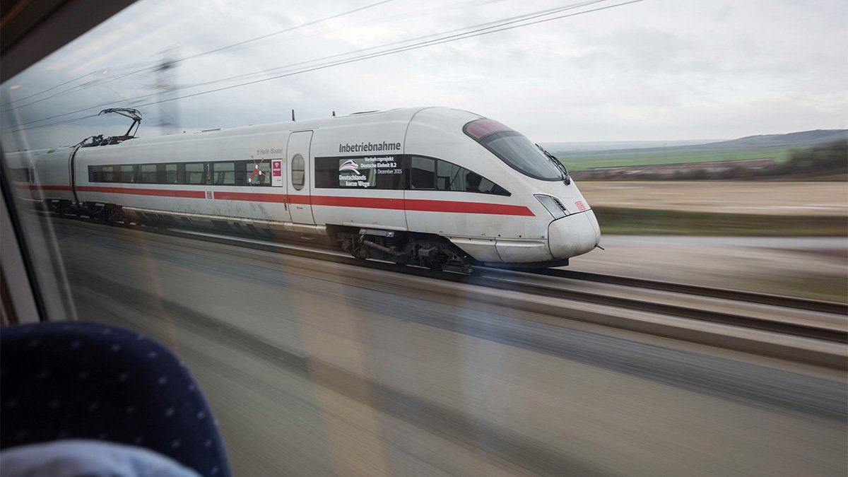 Bahn fahren ohne Ticket? Bald möglich