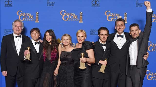 getty images. Die Gewinner des Abends: Die Crew des Dramas Boyhood