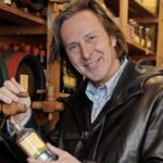 Andreas Pessenlehner -- Erwin Gegenbauer in seinem Laden auf dem Wiener Naschmarkt